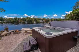 poconos cabins with hot tub