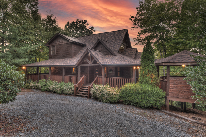 black bear hollow cabins
