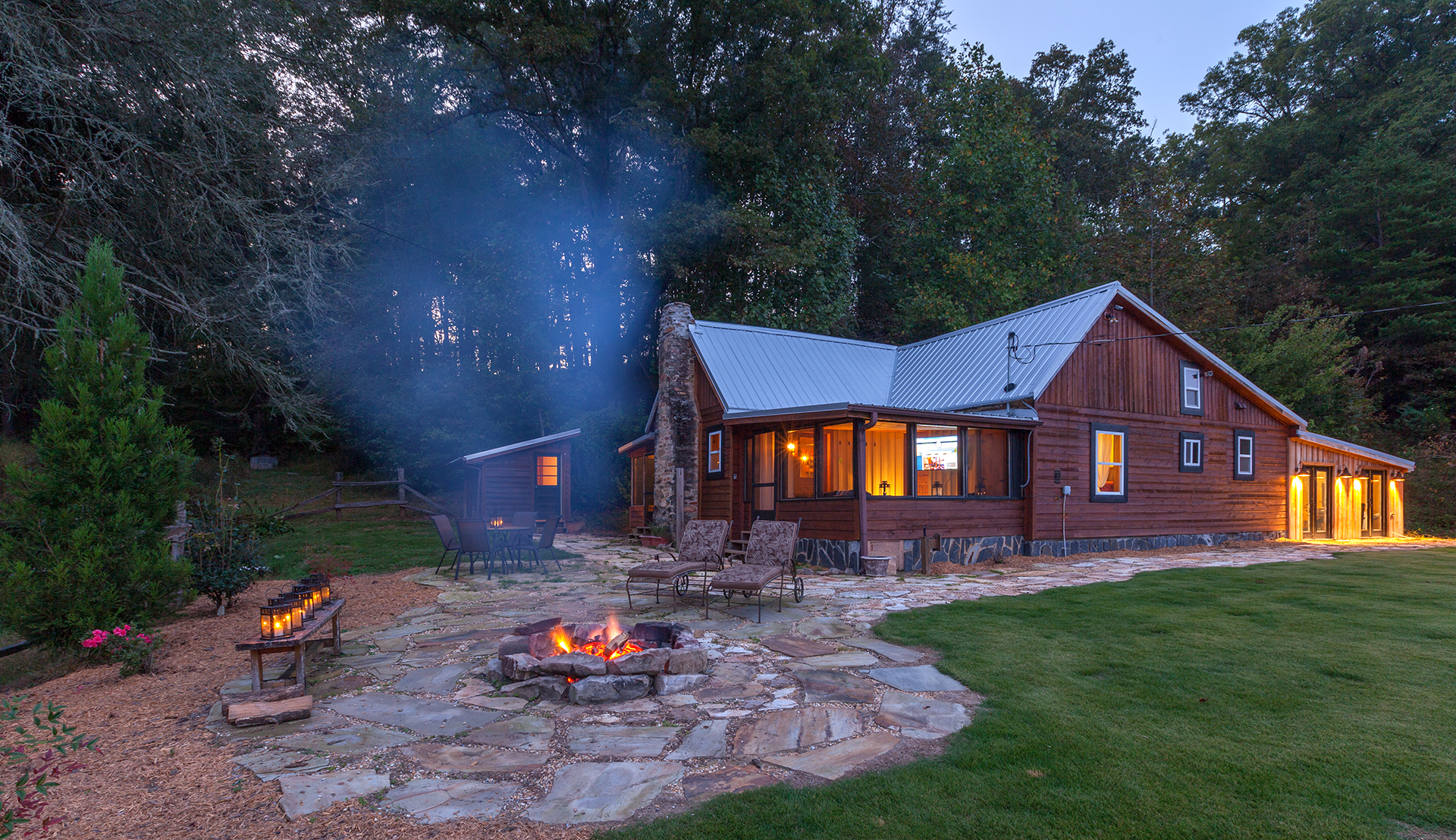 mountain fishing cabins