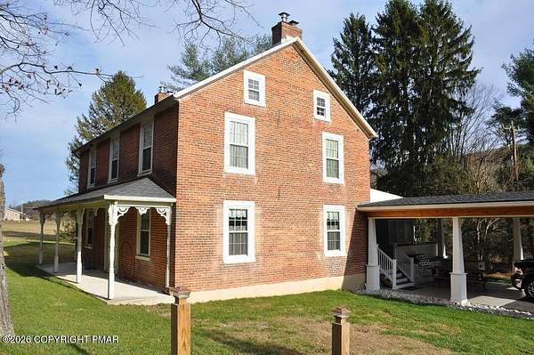 cabins for sale in poconos