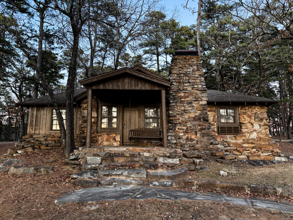 cabins on petit jean mountain