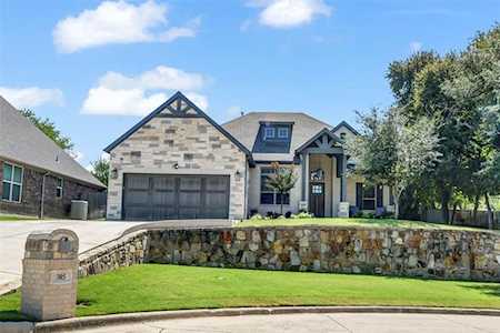 houses for sale eagle mountain lake